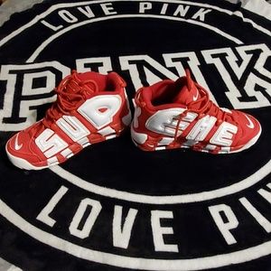 Supreme uptempos size 6y (women's 8)